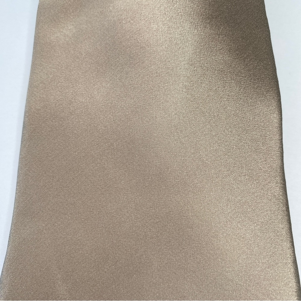 Essante Silk Taupe Necktie New Tags - Picture 2 of 4